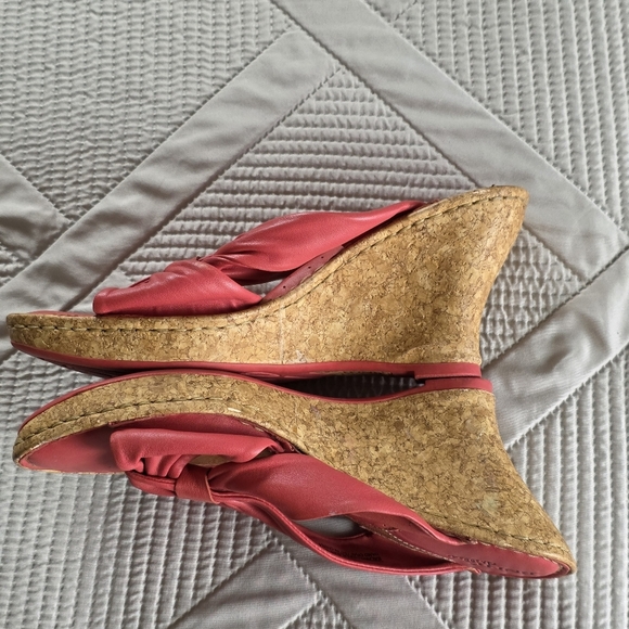 Born Women's Cork Wedge Leather Sandal, Size 8 - Picture 7 of 9